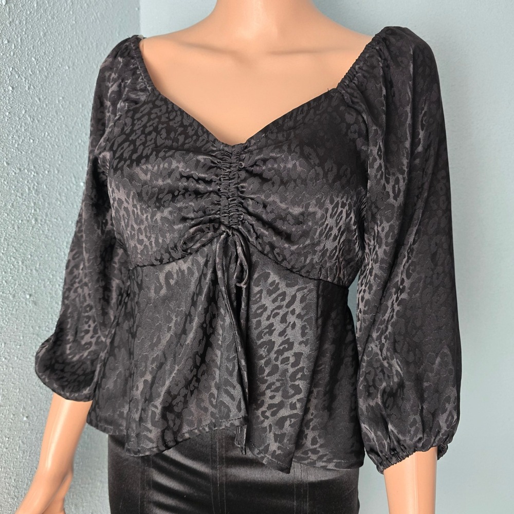 Gilli Black Leopard Jacquard Ruched Peplum Top Long Balloon Sleeve Small GI12351